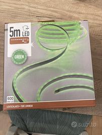 Led striscia per interno ed esterno 15 metri