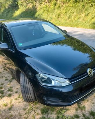 Volkswagen Golf 2.0 TDI 150CV