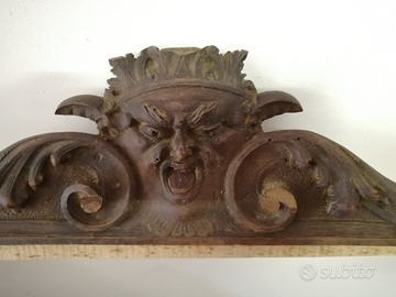 Cimasa in legno
