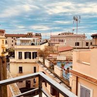 Attico Nettuno centro