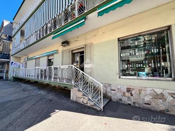 NEGOZIO A SANT'ANTIMO