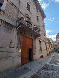Immobile di 140 m² con 4 locali a Cremona