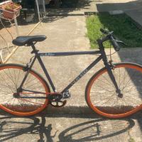 Bicicletta Euronics scatto fisso