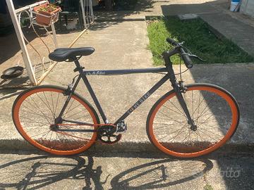 Bicicletta Euronics scatto fisso