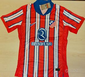 maglietta player version dell'Atletico 