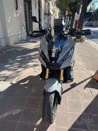 Honda XADV 750 del 2023