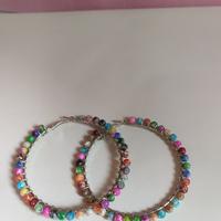 Orecchini cerchio con perline