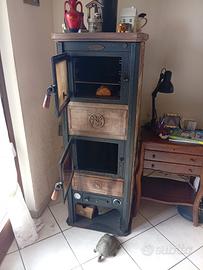 Termostufa a legna con forno 