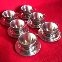 set di tazzine da caffe in acciaio anni 70