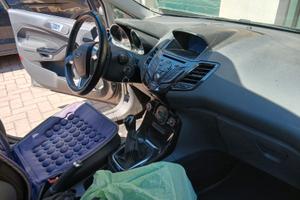FORD FIESTA  2016 POCHI KM