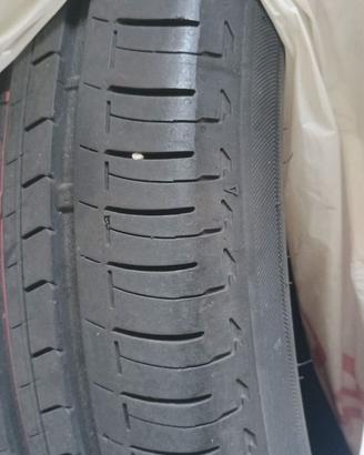 Gomme per auto.