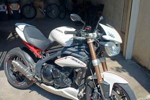 speed triple 1050s 