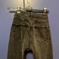 Jeans neri a vita alta di H&M