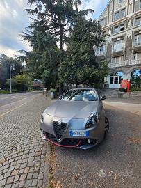 Alfa Romeo Giulietta Veloce 1750 TBI