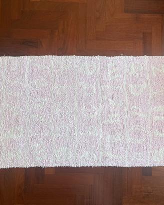 Tappeto per cameretta bambina rosa e bianco