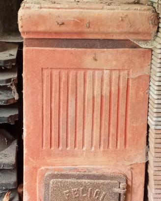 stufa in terracotta 
