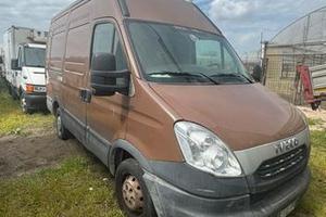 Iveco Daily 29L13 2.3 cc atp valido motore BATTE