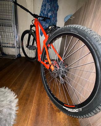 ROCKRIDER Mtb escursionismo EXPLORE 500 rossa 29"