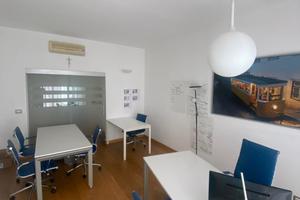 Ufficio Arredato con Balcone Milano Centrale
