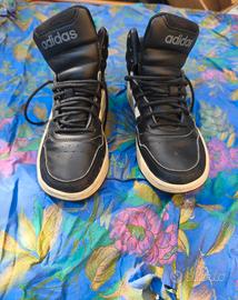 Scarpe Adidas N. 33 unisex