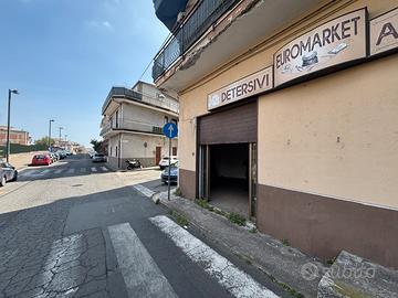 DUE BOTTEGHE ADIACENTI 140 mq MISTERBIANCO