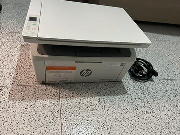 Stampante HP laserjet m140w