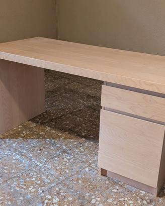 Scrivania IKEA Malm