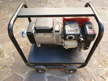 Generatore 3kVA monofase Subaru Linz carrellato