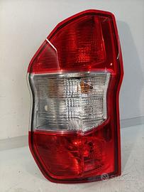 STOP FANALE POSTERIORE DESTRO FORD Tourneo Courier