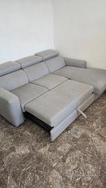 Divano letto  4 posti grigio chiar  Poltrone Sofa'