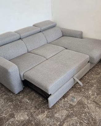 Divano letto  4 posti grigio chiar  Poltrone Sofa'