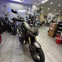 Honda X-ADV 750 xadv moto tenuta maniacalmente com