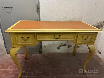 Scrittoio epoca in lacca e pelle
