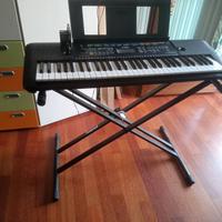 pianola Yamaha PSR e 253