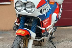Honda Africa Twin 750