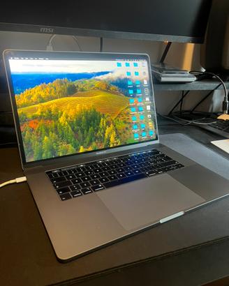 Macbook pro 2018 15” 512 gb / 16 gb ram