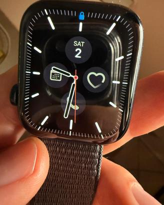 Apple Watch Series 9 con cinturini Apple