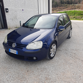 Volkswagen Golf 5 1.9 105 cv