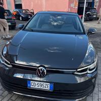 Golf 8 1.5 130 cv Cambio Automatico