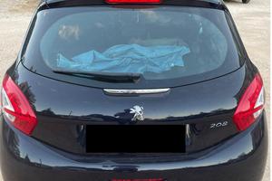 Peugeot 208 1.4 HDi Active 5 porte - 2015