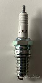 Candela di accensione ngk D9EA 2420