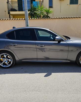 Alfa Romeo Giulia B-Tech