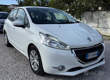Peugeot 208 1.4 HDi 68 CV 5 porte Active