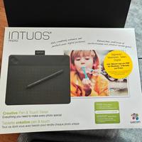 Tavoletta grafica Intuos CTH 490 con custodia