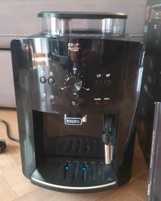 Macchina da caffè Krups Quattro Force EA811010