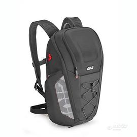 Zaino Givi EASY13 Da Moto Con Tasca Termoformata 1