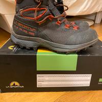 Scarponcini da trekking/avvicinamento La Sportiva