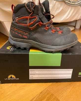 Scarponcini da trekking/avvicinamento La Sportiva
