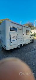 Camper Semintegrale Royal Sistem ll 630
