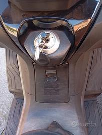 Kymco Downtown 350i - 2016